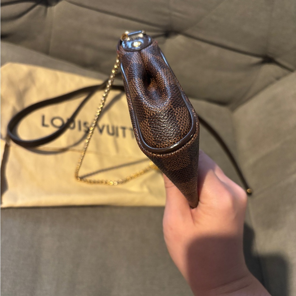 Louis Vuitton Eva Damier Ebene Clutch sophie - Picture 6 of 11